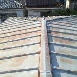 瓦棒葺き屋根