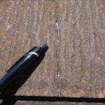 気になるのは汚れと同時にクラックが多すぎる事