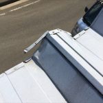 マンションゴミ集積所の屋根が壊れた