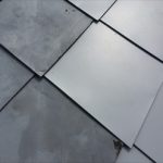既存と同じ形に制作した板金屋根材を固定して既存と遜色ない仕上がり