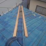 強風による棟瓦の倒壊