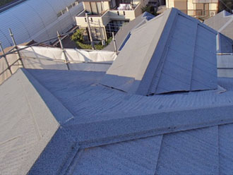 横浜市緑区　屋根カバー工事　屋根塗装工事　外壁塗装工事　施工後