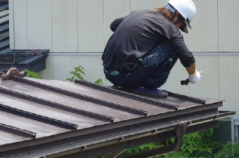 トタン屋根の外見