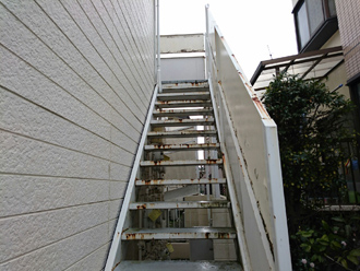 横浜市青葉区にてアパート鉄骨階段の補修をご提案