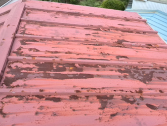 川崎市中原区　雨漏り調査　塗膜がほとんど残っていない