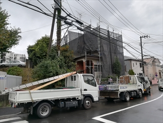 横浜市港北区｜屋根塗装工事において足場は重要です