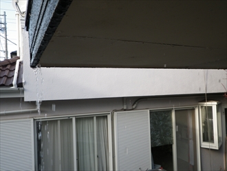 雨樋が見えない造りが雨漏りの原因になります｜横浜市保土ケ谷区