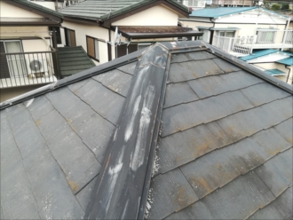 横浜市中区｜屋根の調査依頼・棟板金の釘浮き、屋根材の劣化