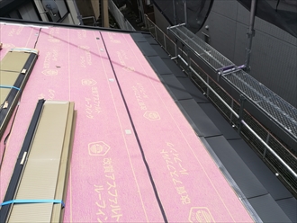 横浜市港北区の屋根工事、ニチハパミールの傷んだスレート材にも屋根カバー工事は行えます