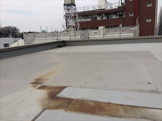 寒川町一之宮のマンションで防水調査、陸屋根の防水層はメンテナンスが必要です