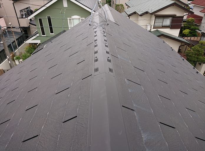 スレート屋根の棟板金は要チェック