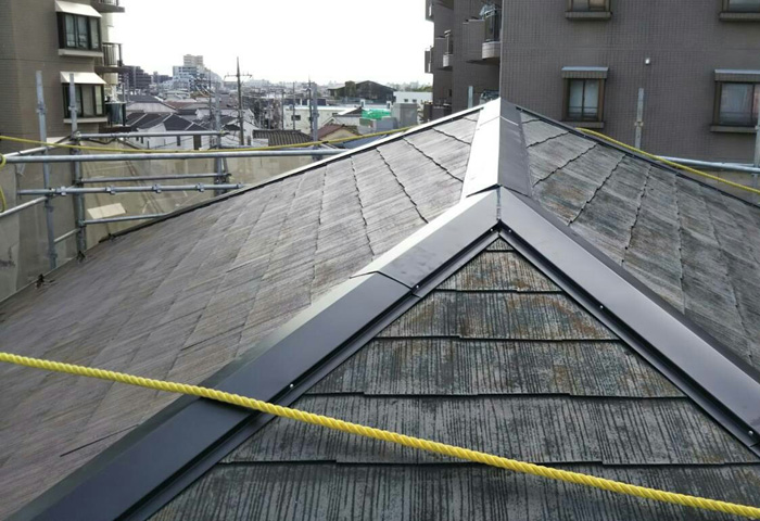 三浦郡葉山町堀内 棟板金交換工事 完工