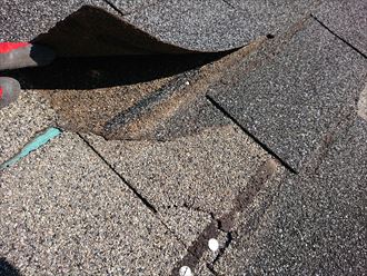 藤沢市藤が岡でファイバーグラスシングル材は面ごとで葺き替えが可能