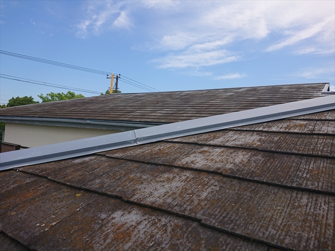 緩勾配に使用された化粧スレート