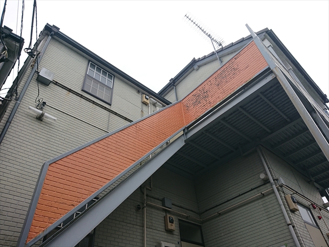 賃貸アパートの屋根調査