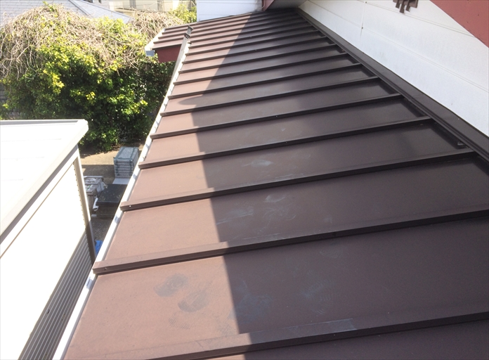 瓦棒葺き板金屋根もメンテナンスが必要