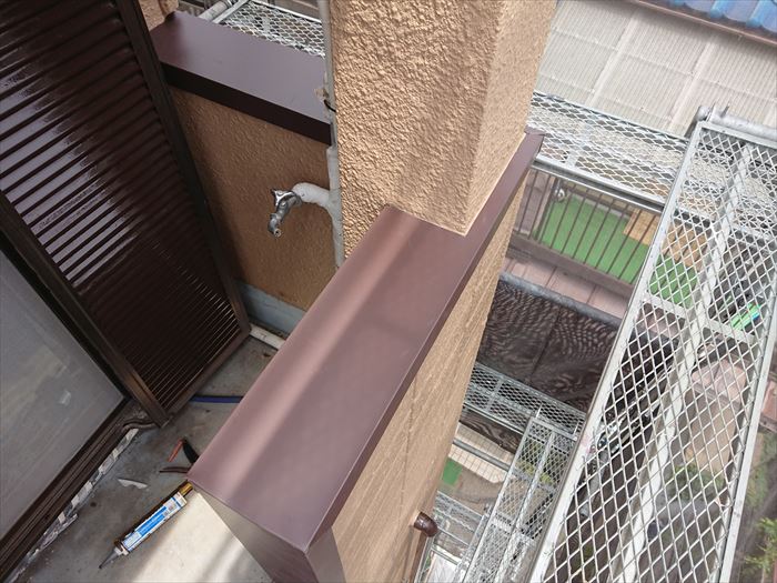 ベランダの笠木