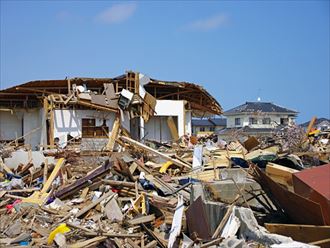 地震による倒壊