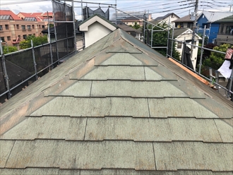 スレート屋根の台風対策で棟板金交換工事