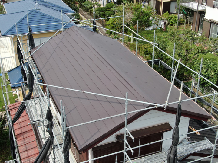 屋根葺き替え工事　完工