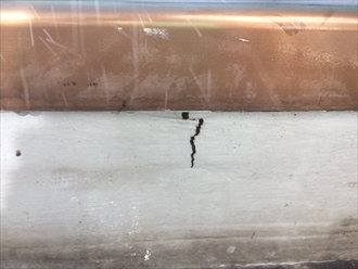 ひび割れが怪しくても念のため散水試験