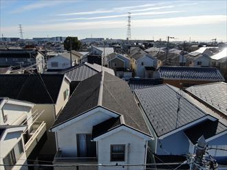 愛甲郡愛川町春日台にて浮き上がった棟板金の調査をドローンを使用して行いました