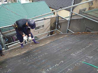 屋根材撤去