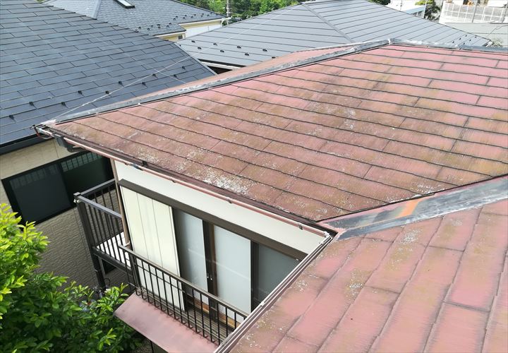 塗膜の劣化した化粧スレート屋根