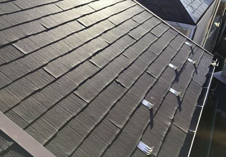 横浜市金沢区釜利谷西でパミールが使われているスレート屋根の調査！パミールには長持ちする屋根葺き替え工事や屋根カバー工事がお勧めです
