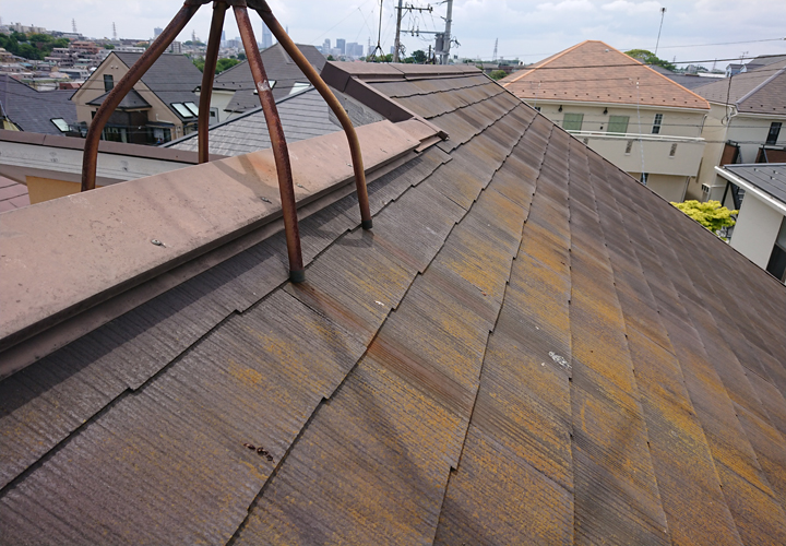 屋根カバー工事や屋根葺き替え工事は「屋根全体を新しくする」ことが可能なメンテナンスです！