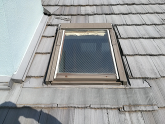 屋根に設置された天窓
