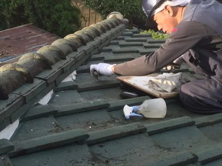 漆喰補修の様子