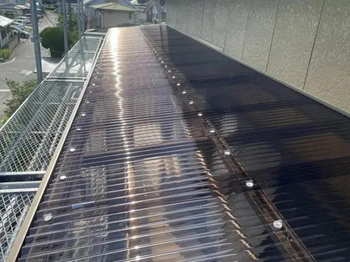 ポリカ屋根