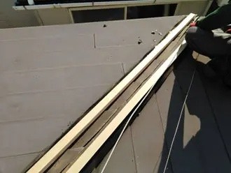 棟板金を撤去