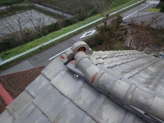 瓦がズレた屋根の状態