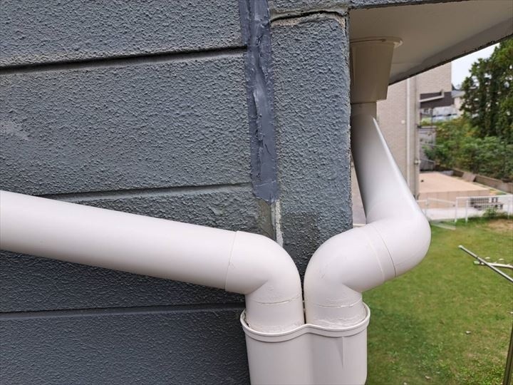 寄せ枡を使用して接続と固定作業