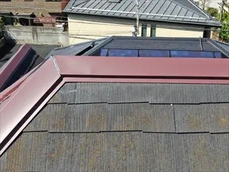 棟板金交換工事後の外観