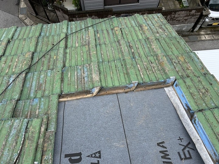 屋根葺き替え工事の作業工程