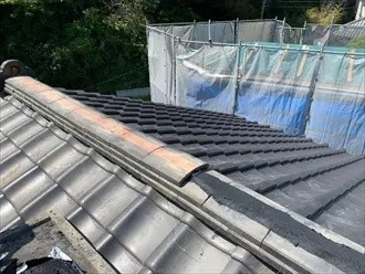 熨斗瓦の施工風景