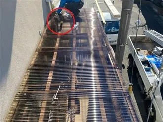 ポリカ波板の取り付け作業工程