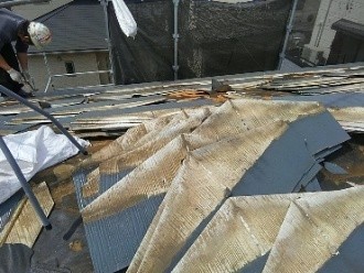 既存屋根を完全に撤去