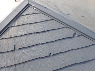 屋根材の欠けた箇所の全体