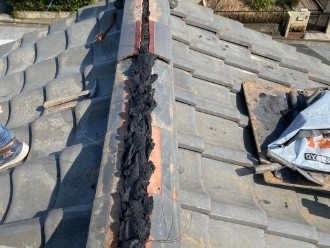 屋根土の代替建材に「シルガード」を採用