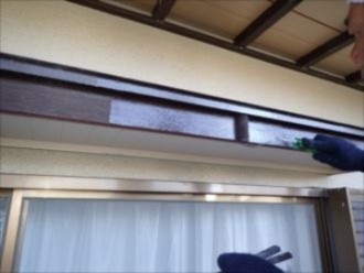 日本ペイント「ファインSI 23-255」の塗装風景