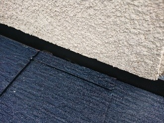 通気用の煙突周りの雨仕舞の様子