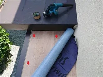 構造用合板を設置