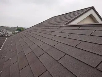 屋根の棟板金を点検調査