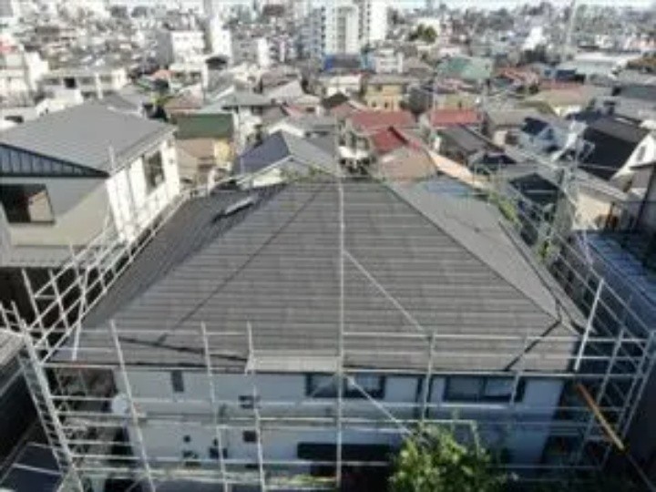 葺き替え工事が完工したお住まい