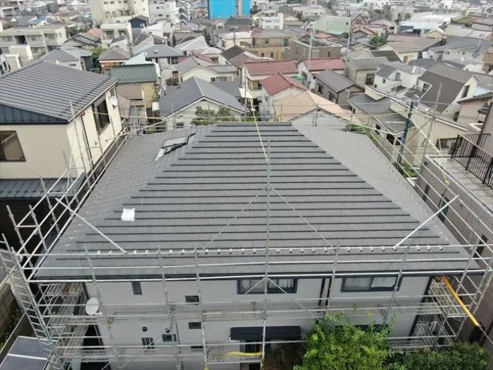 洋風厚型スレート屋根