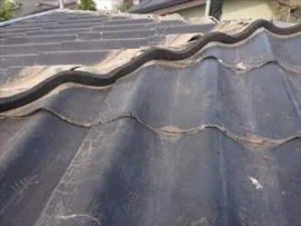 隙間を埋める面戸の取付後の状態